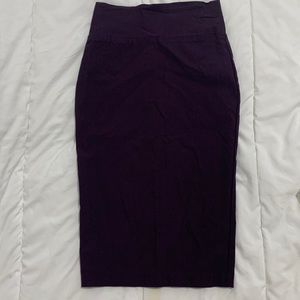 Super stretch pencil skirt